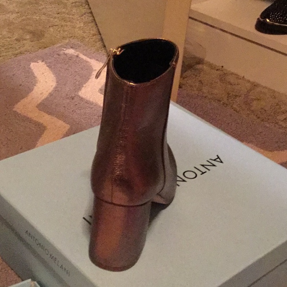Metallic boots - Picture 4 of 4